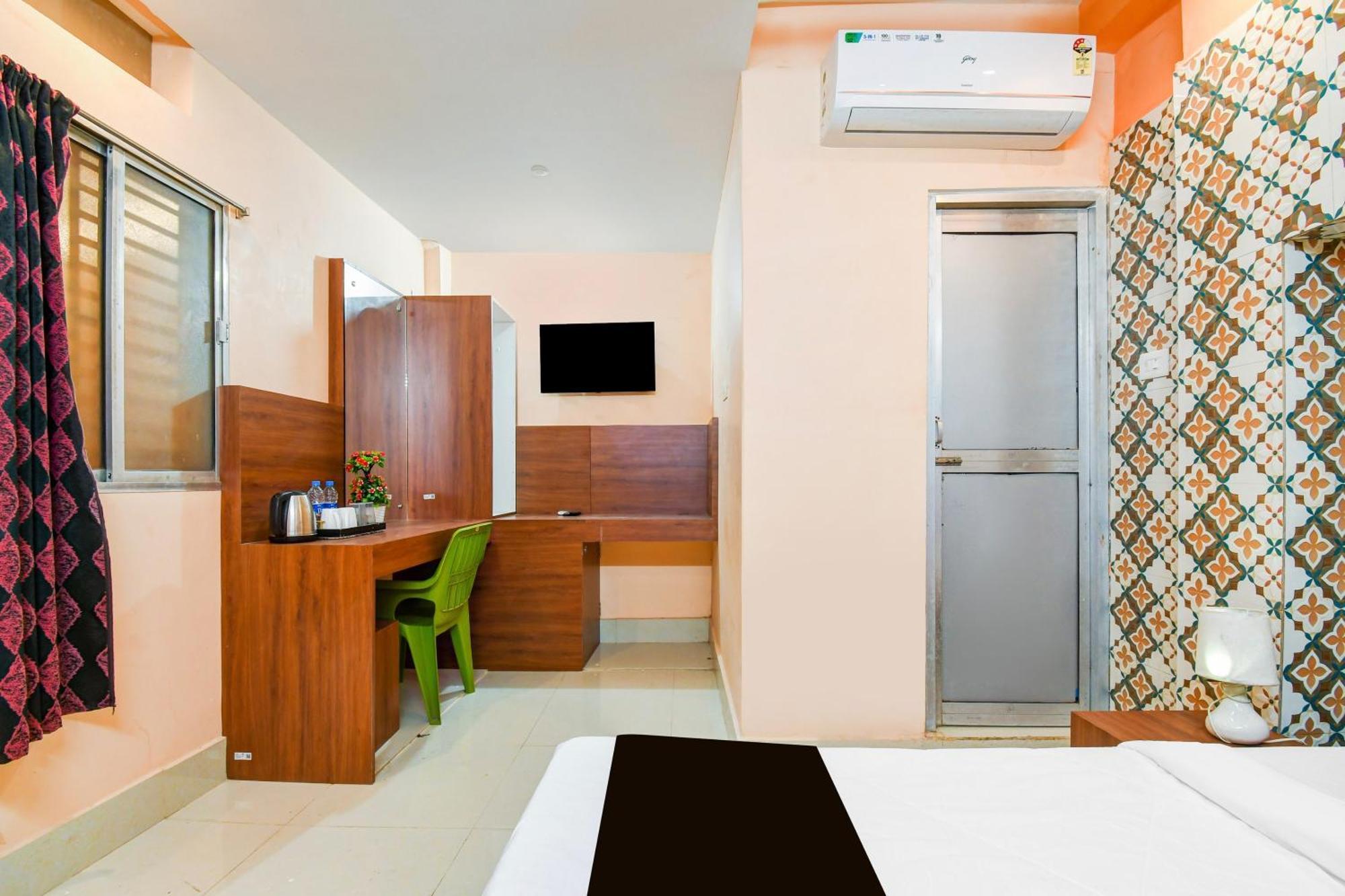 Super Hotel O Dakshin Dwar Formerly Radha Krishna Niwas Puri Eksteriør billede